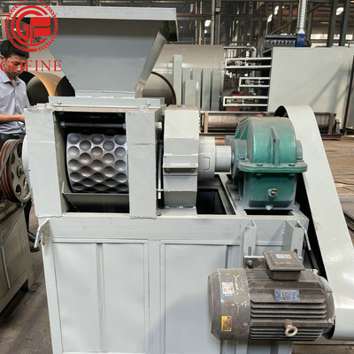 เครื่องบดย่อยปุ๋ยลูกกลิ้งคู่ผสม 1.5TPH สำหรับเม็ดปุ๋ย